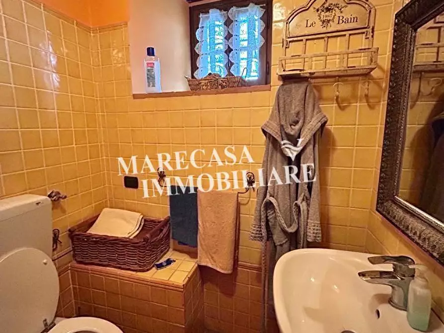 Immagine 47 di Casa indipendente in vendita  a Fivizzano