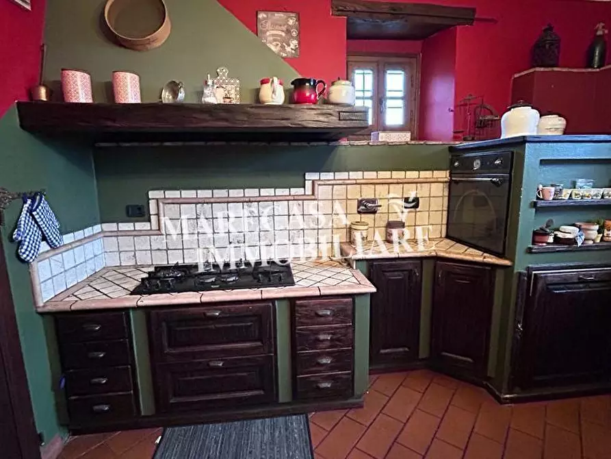 Immagine 9 di Casa indipendente in vendita  a Fivizzano