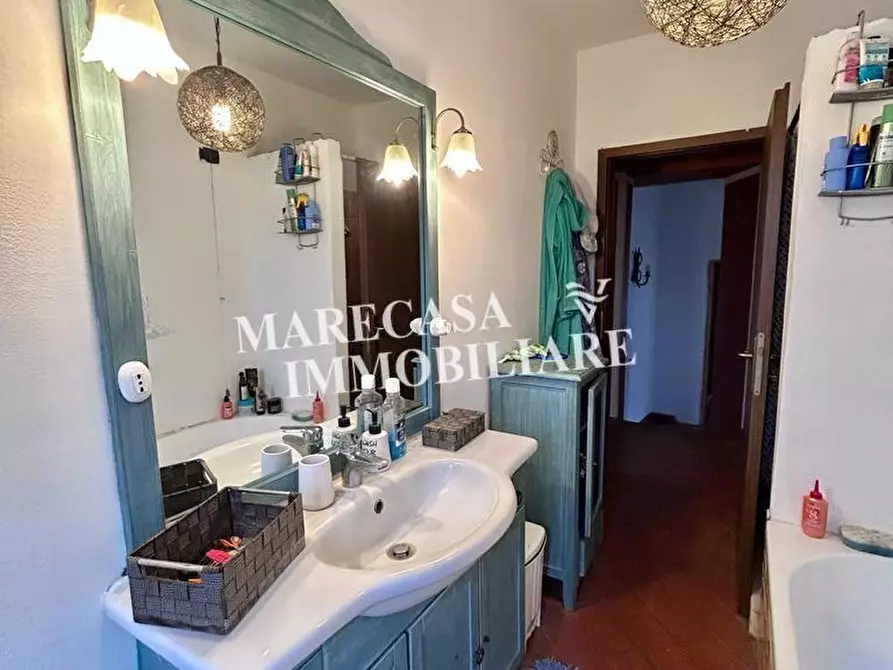 Immagine 27 di Casa indipendente in vendita  a Fivizzano