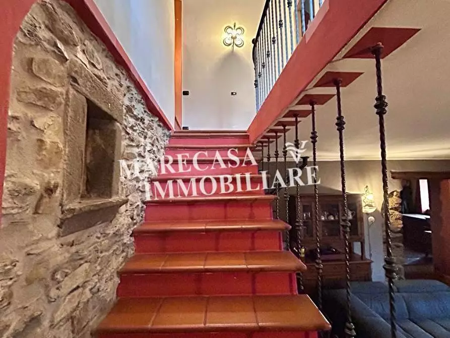 Immagine 3 di Casa indipendente in vendita  a Fivizzano