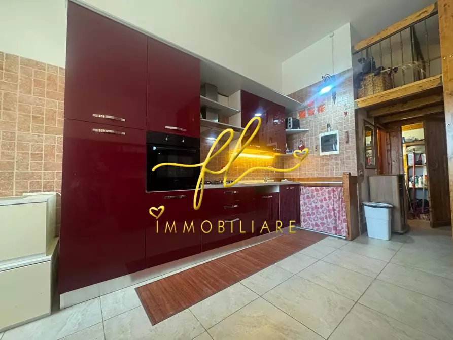 Immagine 8 di Appartamento in vendita  a Collesalvetti