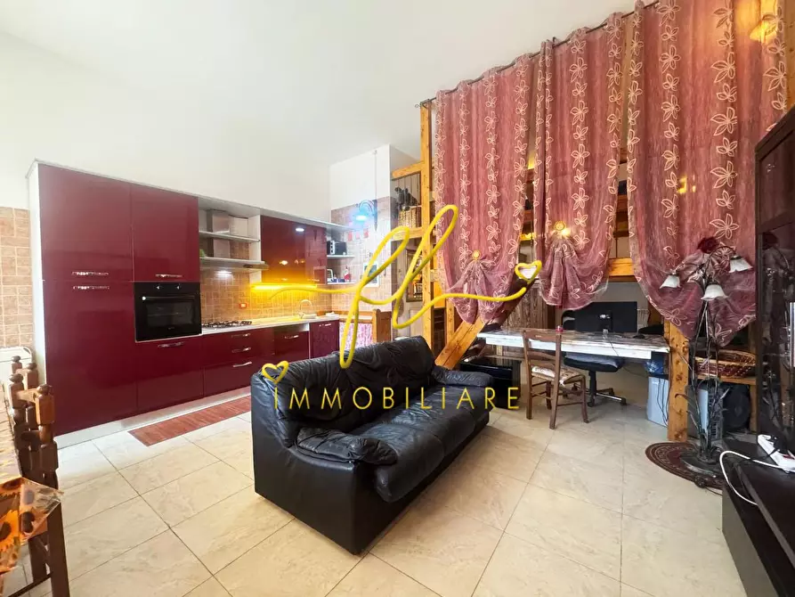 Immagine 4 di Appartamento in vendita  a Collesalvetti