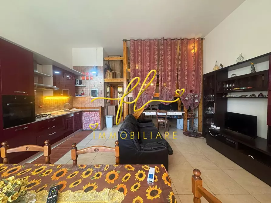 Immagine 2 di Appartamento in vendita  a Collesalvetti