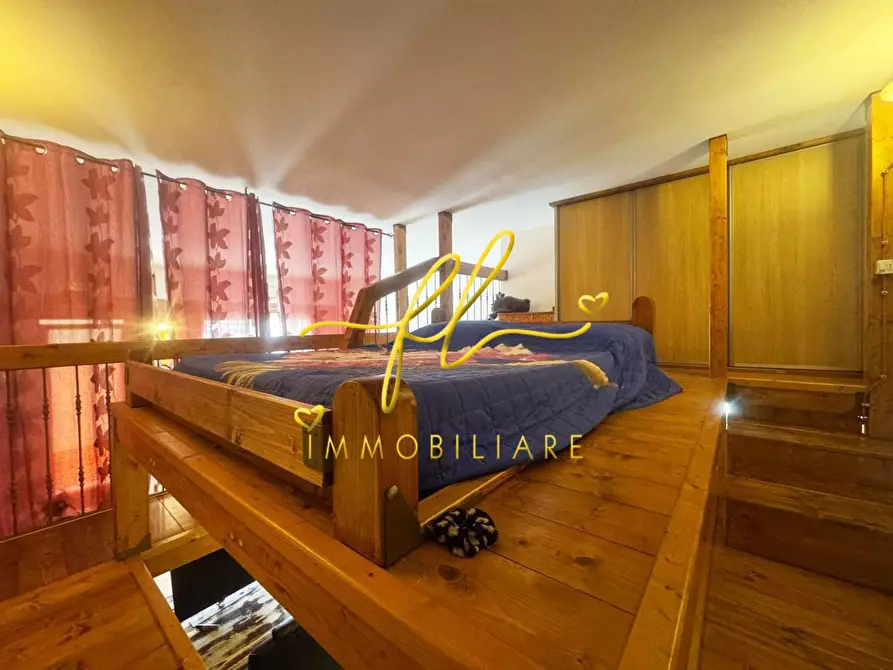 Immagine 12 di Appartamento in vendita  a Collesalvetti