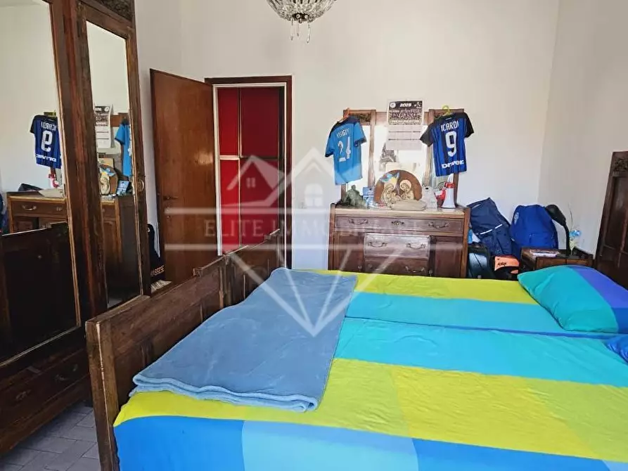 Immagine 12 di Appartamento in vendita  a Carrara