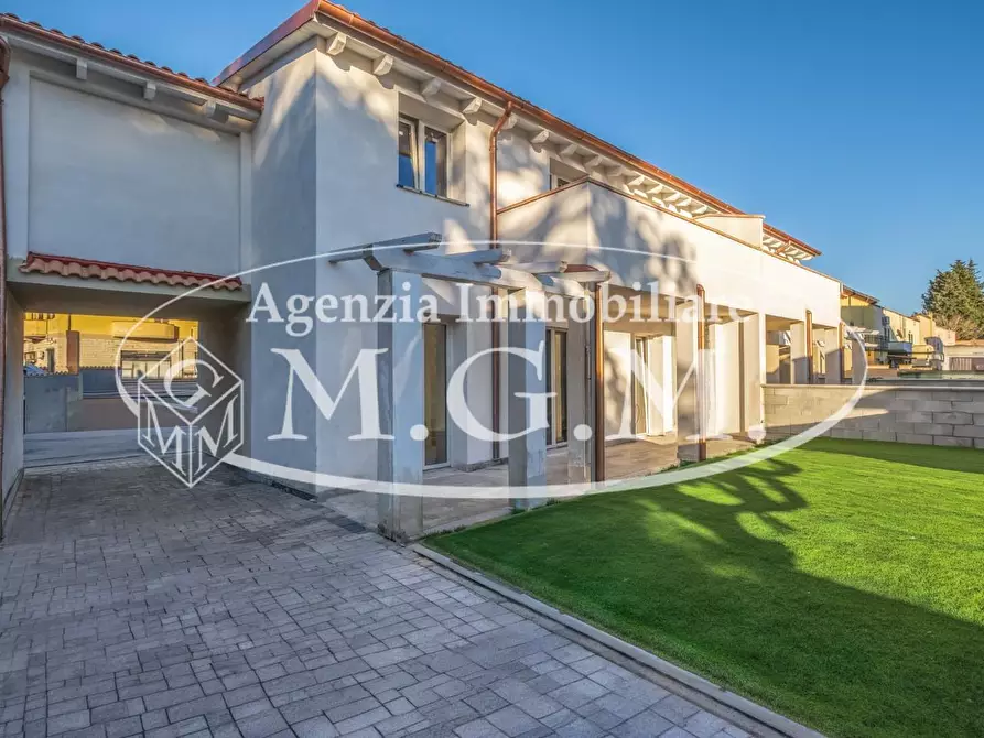 Immagine 2 di Villetta a schiera in vendita  a Calcinaia