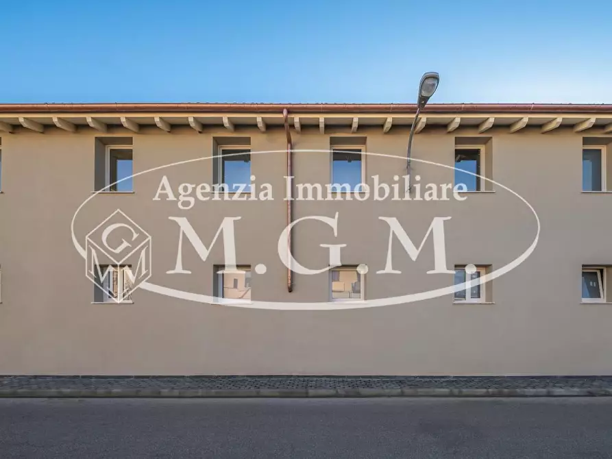 Immagine 14 di Villetta a schiera in vendita  a Calcinaia