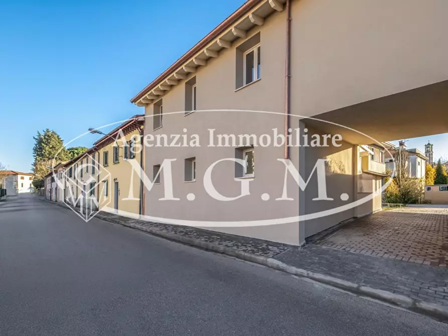 Immagine 13 di Villetta a schiera in vendita  a Calcinaia