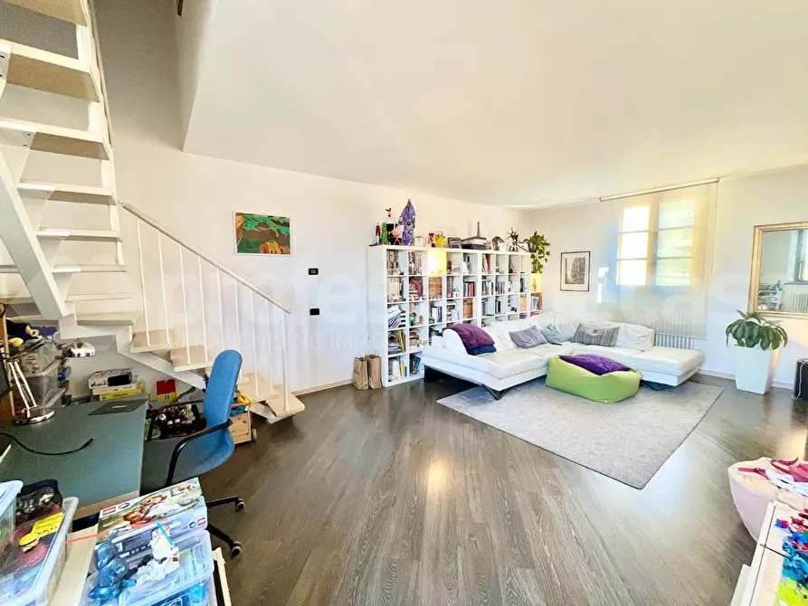 Immagine 1 di Appartamento in vendita  a San Giuliano Terme