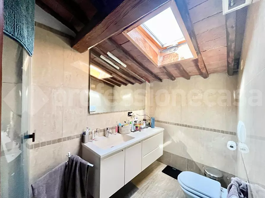 Immagine 20 di Appartamento in vendita  a San Giuliano Terme