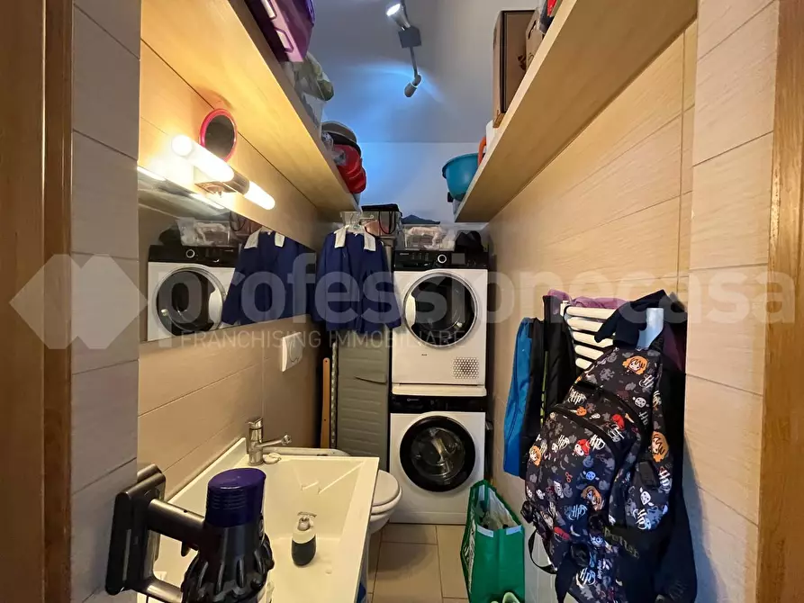 Immagine 22 di Appartamento in vendita  a San Giuliano Terme