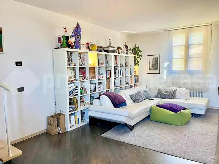 Immagine 3 di Appartamento in vendita  a San Giuliano Terme