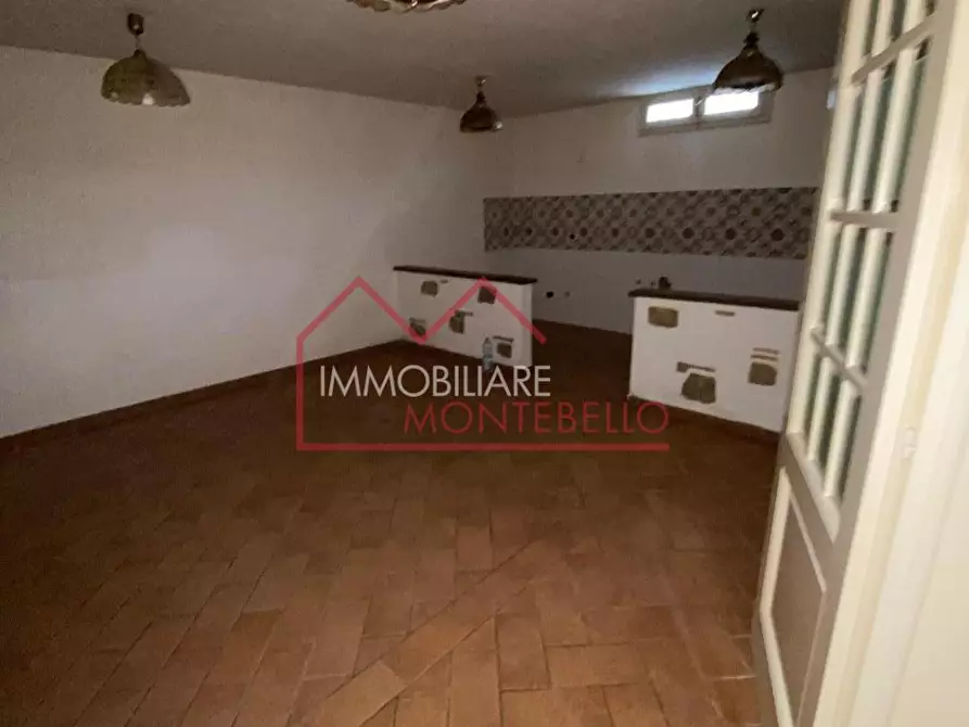Immagine 11 di Casa indipendente in vendita  a Camaiore