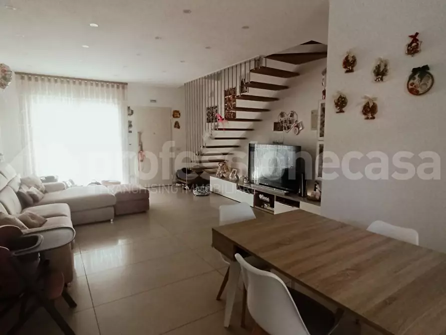 Immagine 7 di Villetta a schiera in vendita  a Vecchiano