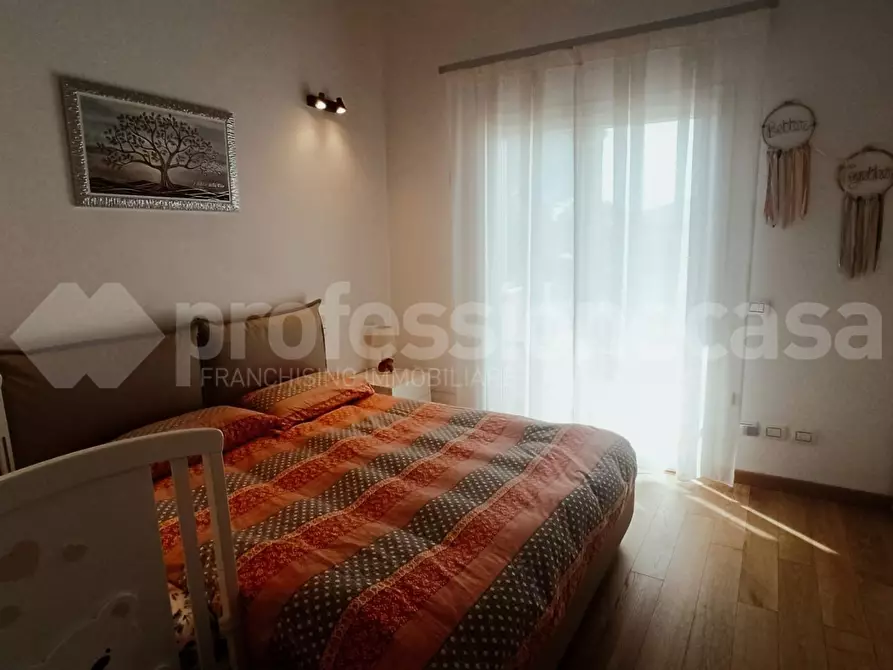 Immagine 12 di Villetta a schiera in vendita  a Vecchiano