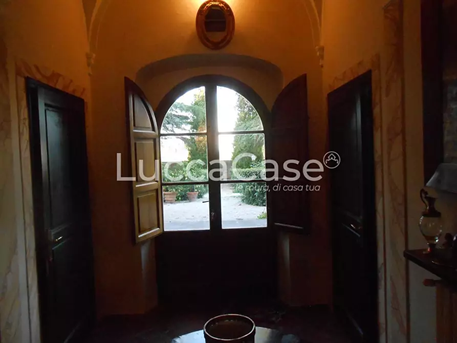 Immagine 41 di Villa in vendita  a Santa Maria A Monte