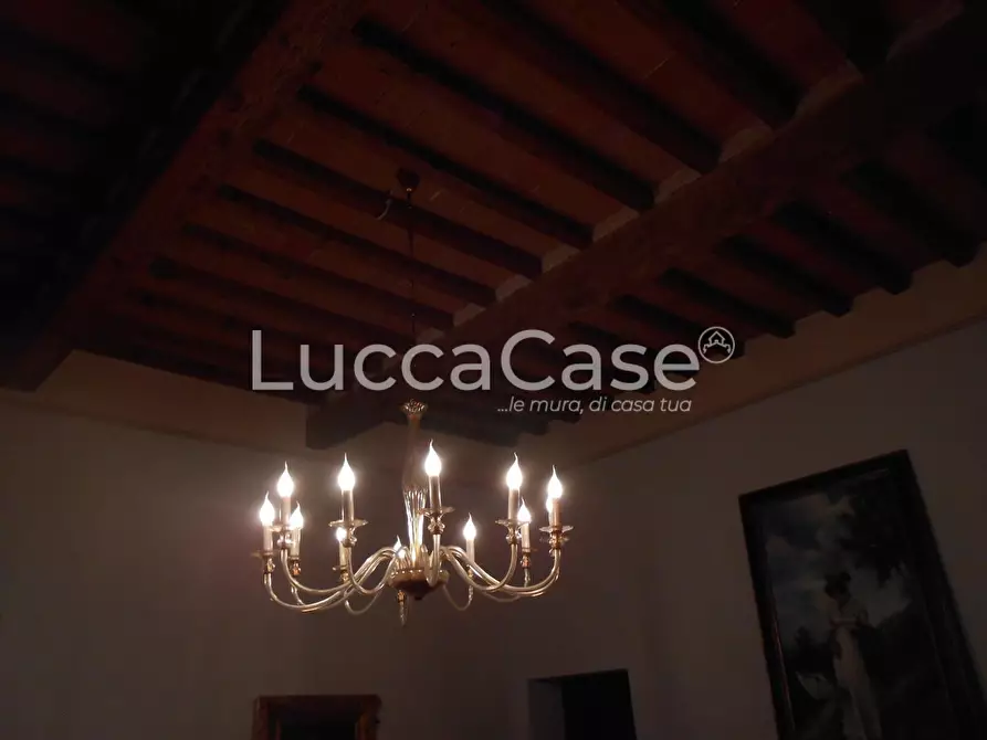 Immagine 24 di Villa in vendita  a Santa Maria A Monte