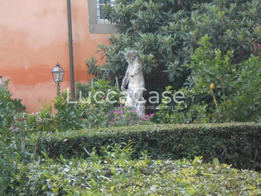 Immagine 27 di Villa in vendita  a Santa Maria A Monte