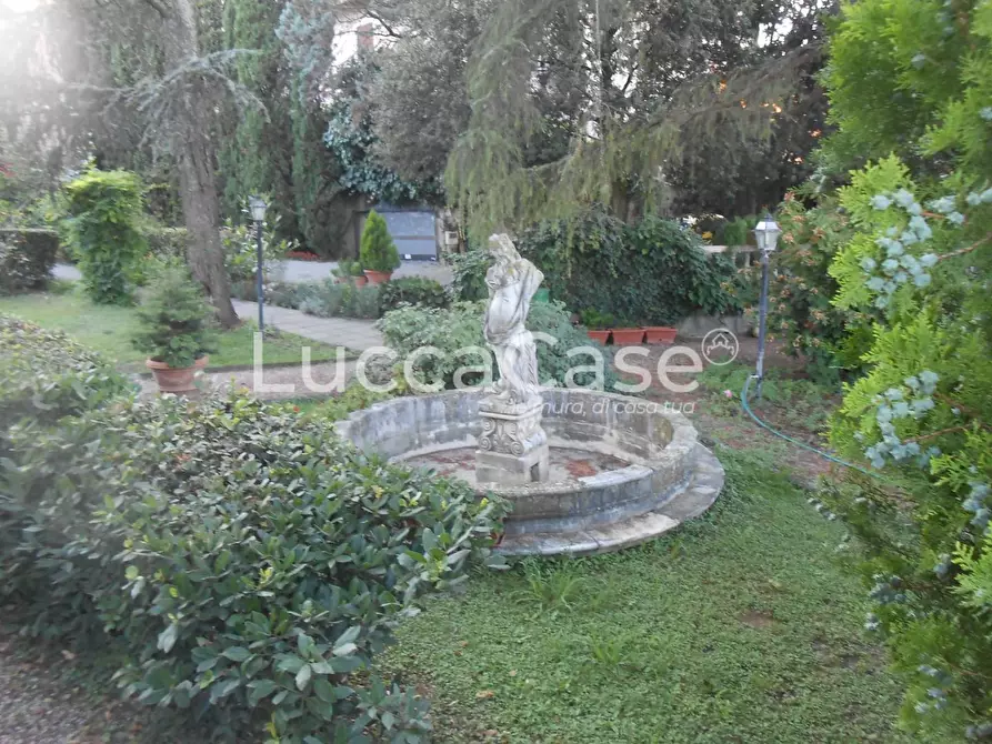 Immagine 26 di Villa in vendita  a Santa Maria A Monte