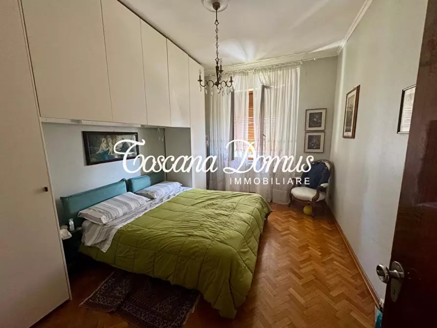 Immagine 28 di Appartamento in vendita  a Siena