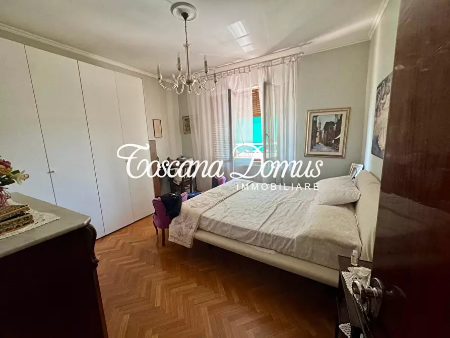 Immagine 23 di Appartamento in vendita  a Siena