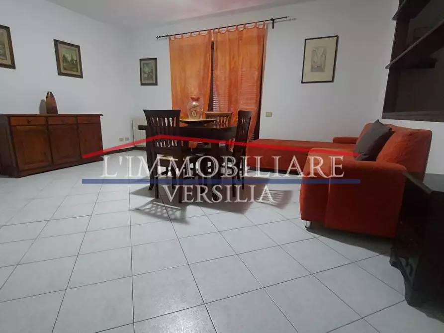 Immagine 3 di Villetta a schiera in vendita  a Massa