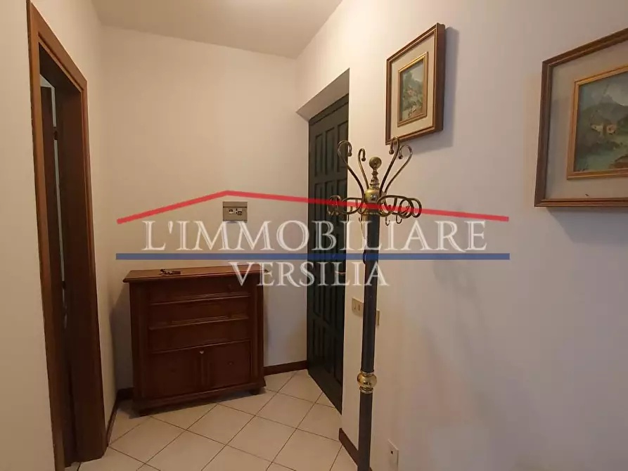 Immagine 16 di Villetta a schiera in vendita  a Massa