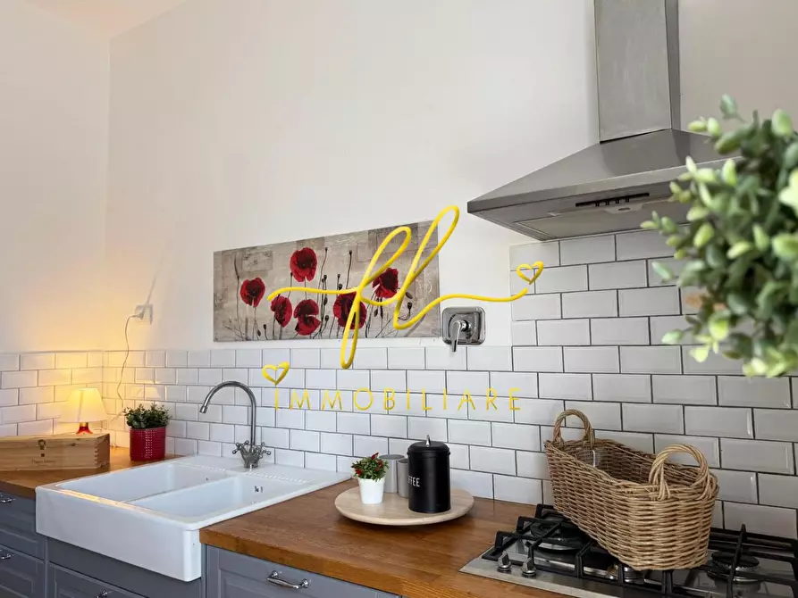 Immagine 17 di Casa indipendente in vendita  a Rosignano Marittimo