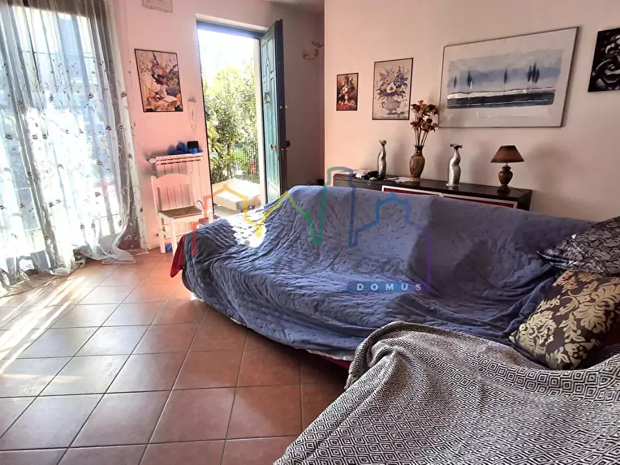 Immagine 2 di Casa bifamiliare in vendita  a Vecchiano