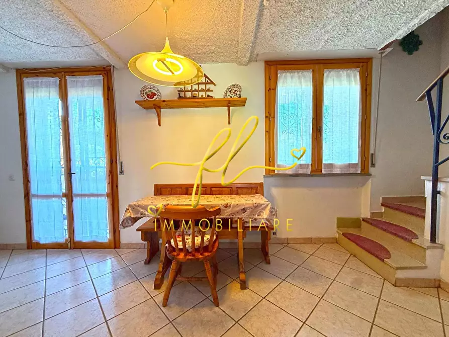 Immagine 10 di Appartamento in vendita  a Rosignano Marittimo