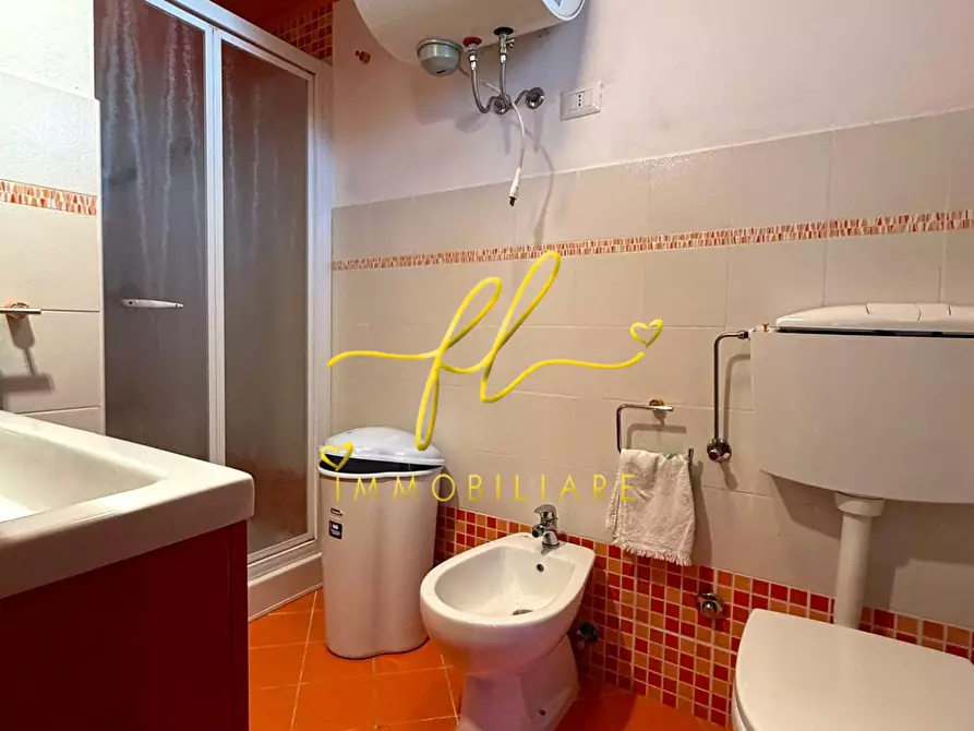 Immagine 20 di Appartamento in vendita  a Rosignano Marittimo