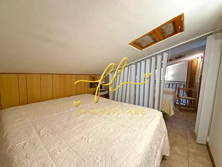 Immagine 18 di Appartamento in vendita  a Rosignano Marittimo