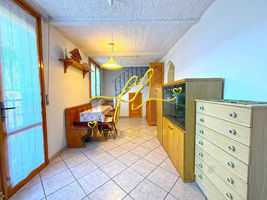 Immagine 8 di Appartamento in vendita  a Rosignano Marittimo