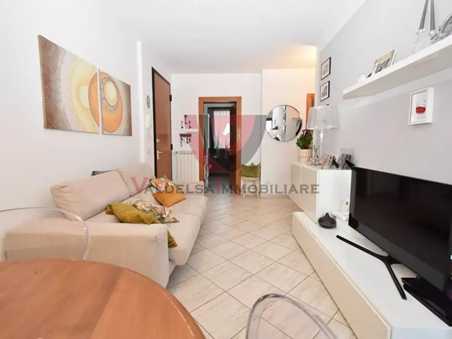 Immagine 15 di Appartamento in vendita  a Casole D'elsa