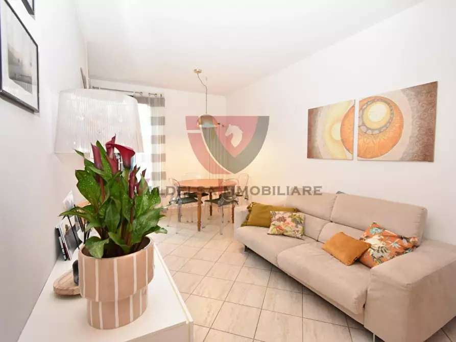 Immagine 8 di Appartamento in vendita  a Casole D'elsa