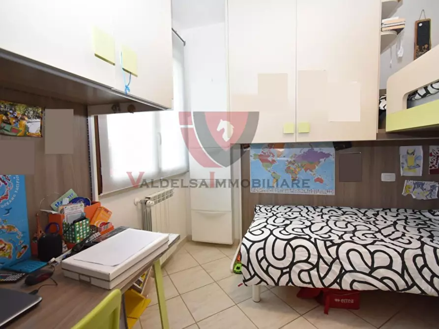 Immagine 26 di Appartamento in vendita  a Casole D'elsa