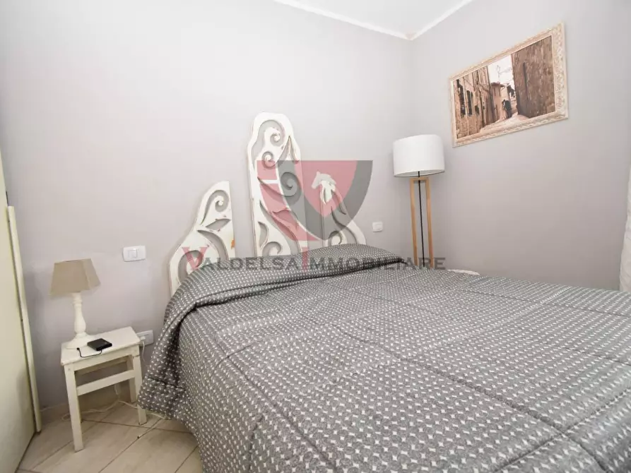 Immagine 23 di Appartamento in vendita  a Casole D'elsa