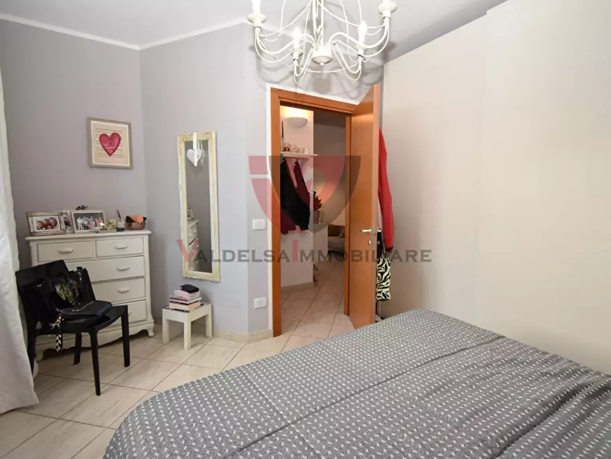 Immagine 20 di Appartamento in vendita  a Casole D'elsa