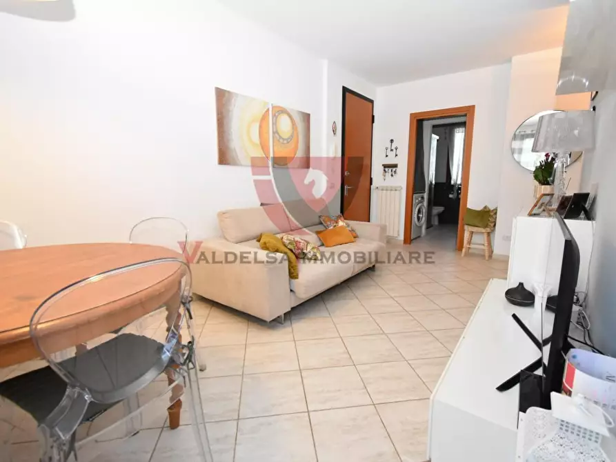 Immagine 11 di Appartamento in vendita  a Casole D'elsa