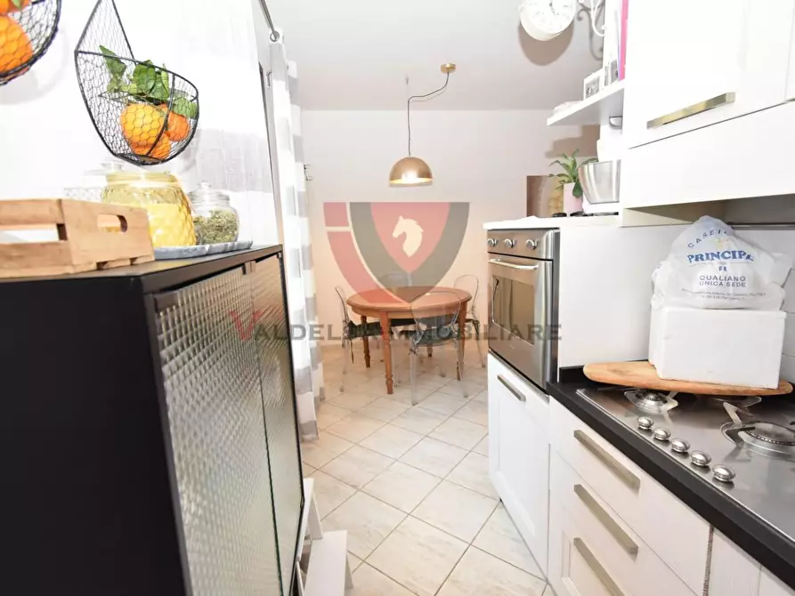 Immagine 18 di Appartamento in vendita  a Casole D'elsa