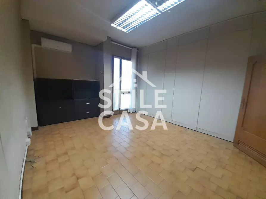 Immagine 2 di Ufficio in vendita  a Santa Croce Sull'arno