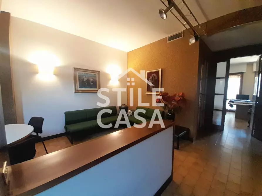 Immagine 3 di Ufficio in vendita  a Santa Croce Sull'arno