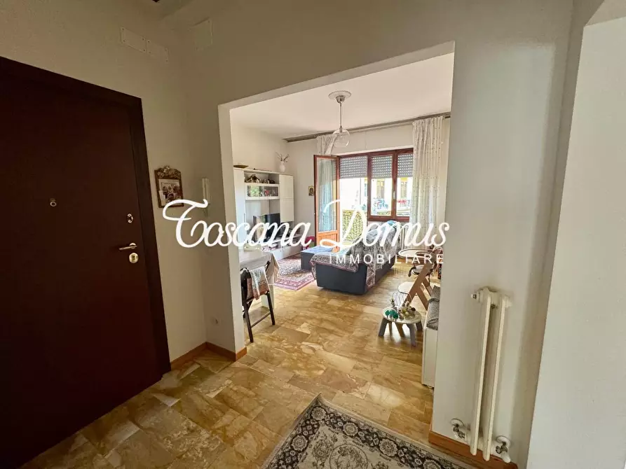 Immagine 3 di Appartamento in vendita  a Siena