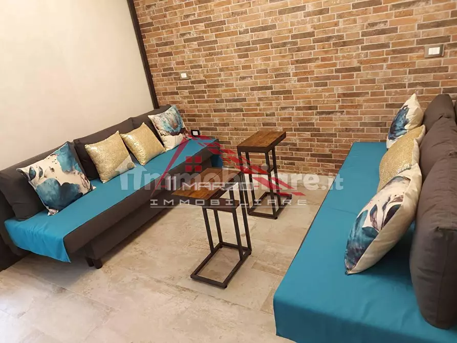 Immagine 3 di Appartamento in vendita  a Viareggio