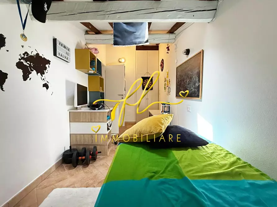 Immagine 12 di Appartamento in vendita  a Cecina