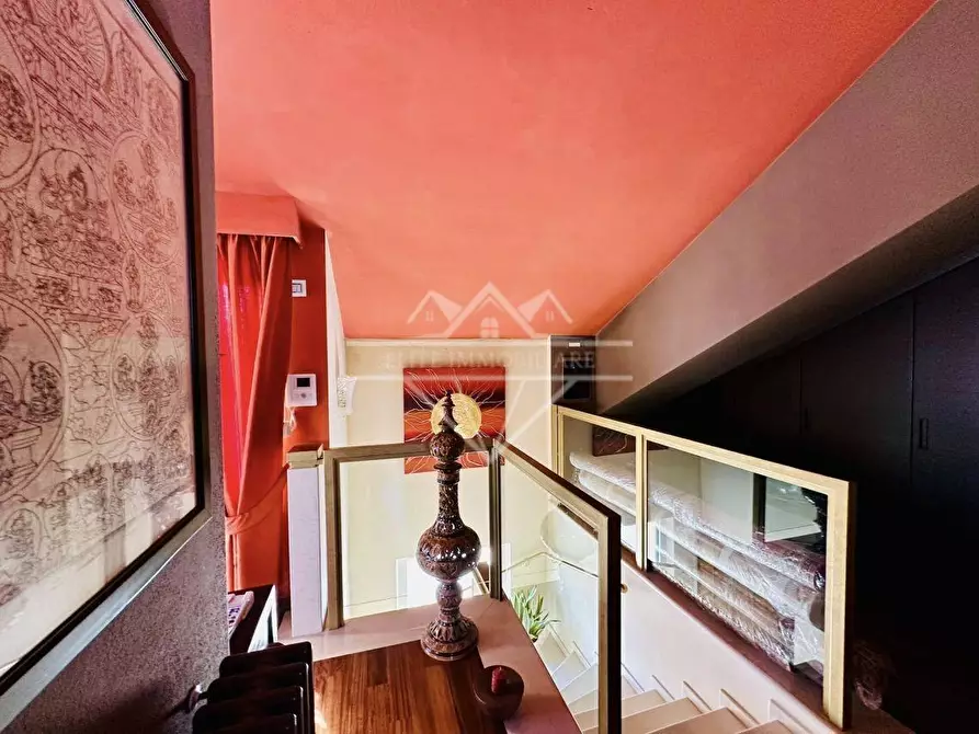 Immagine 38 di Villa in vendita  a Castelnuovo Magra