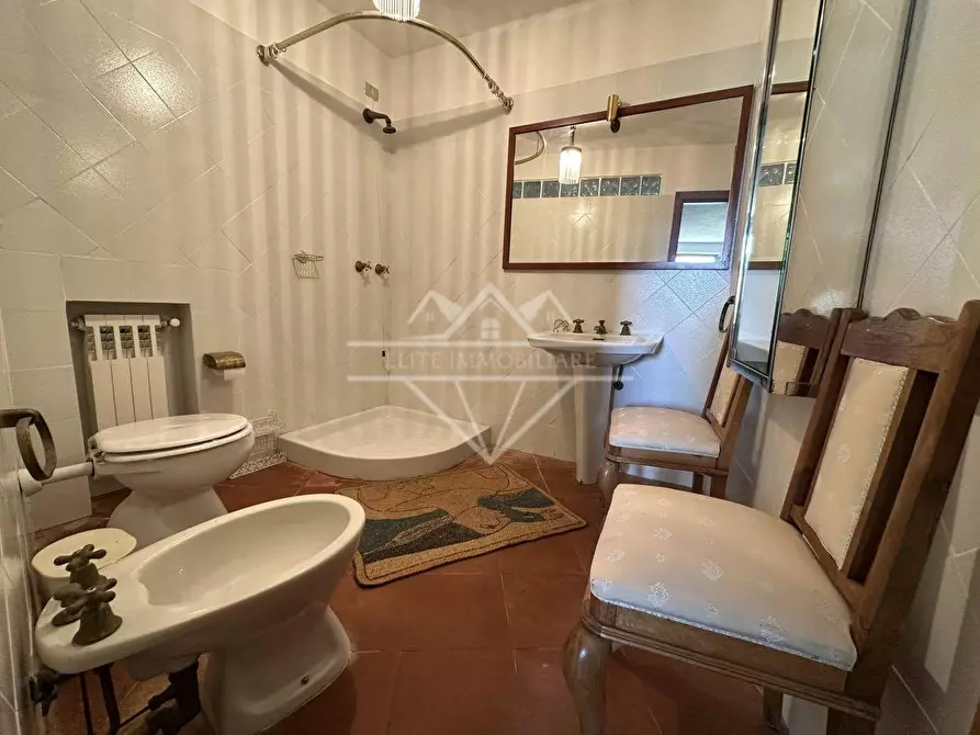 Immagine 30 di Villa in vendita  a Fosdinovo