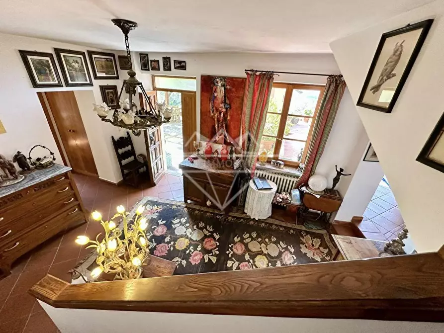 Immagine 35 di Villa in vendita  a Fosdinovo