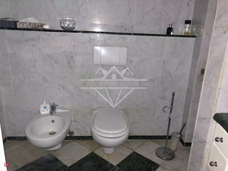 Immagine 23 di Appartamento in vendita  a Ameglia