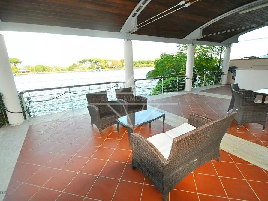 Immagine 10 di Appartamento in vendita  a Ameglia